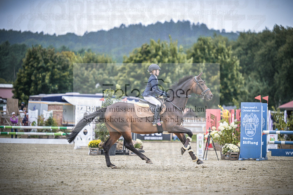 DOS_1289 | Entdecke hochwertige Reitturnierfotos von Foto Oger. Professionell, emotional und authentisch – jetzt Lieblingsmomente im Shop bestellen.Deutschlandweite Turnierfotografie. - Realisiert mit Pictrs.com