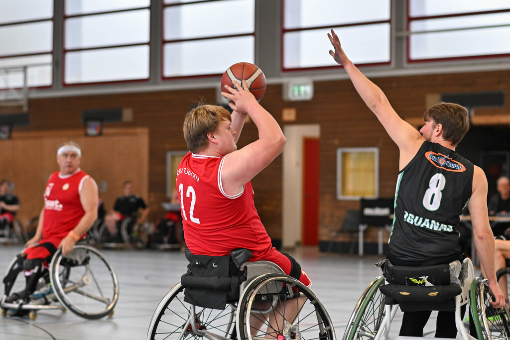 2025-11-30-Ralph_Kunze-4807 | Ralph Kunze - Realisiert mit Pictrs.com