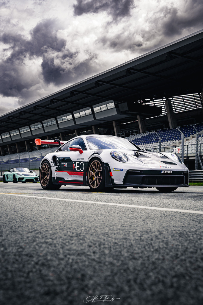 Red Bull Ring 2025 | Entdecken Sie die faszinierende Welt von Alexander Tschuncky Arts: Kreative Fotografie, atemberaubende Automobilkunst und hochwertiger Bilderdruck. Lassen Sie sich inspirieren! - Realisiert mit Pictrs.com