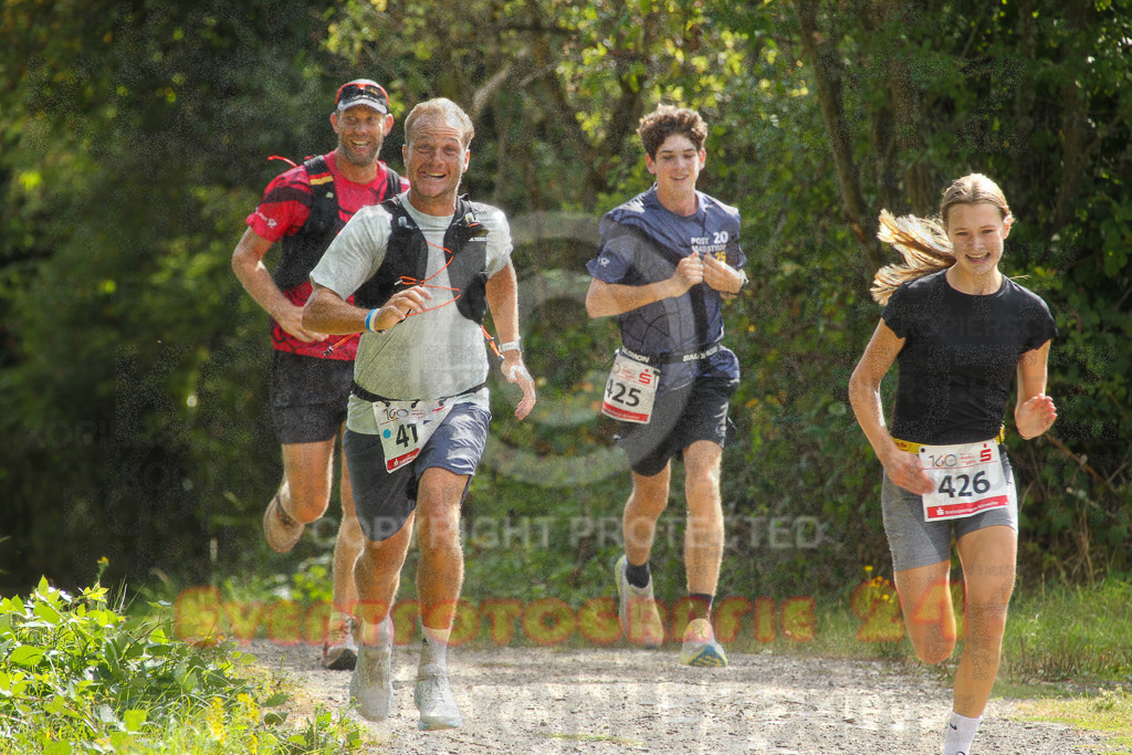 250830_1151_EV4_3680 | Sportfotografie im Rhein-Sieg Kreis, Köln, Bonn, NRW, Rheinland Pfalz, Hessen, etc. Unser Tätigkeitsfeld umfasst den Laufsport vom Volkslauf über den Marathon, Duathlon, Triathon bis zum Ultralauf wie Kölnpfad Ultra oder Schindertrail.