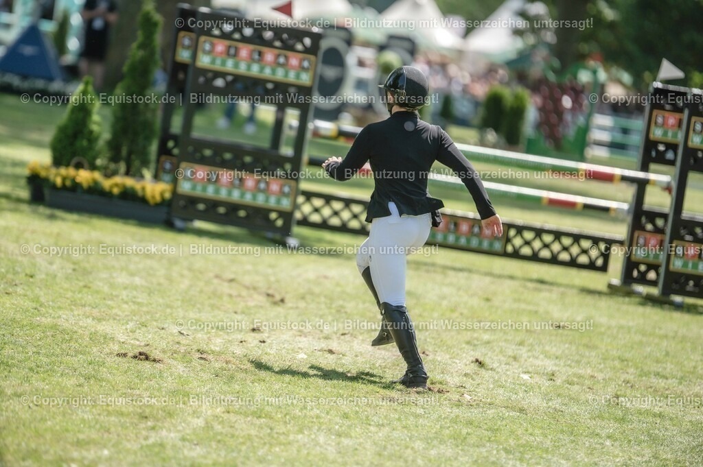 20230528_Jump-and-Drive_0160 | equistock