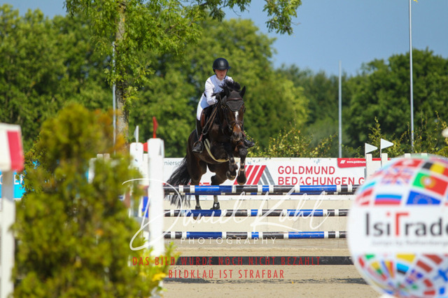 Gut Blee25_Zwei Phasen Springprfg S_0003 | Turniersportfotografie; Pferdefotografie; Dressurfotografie