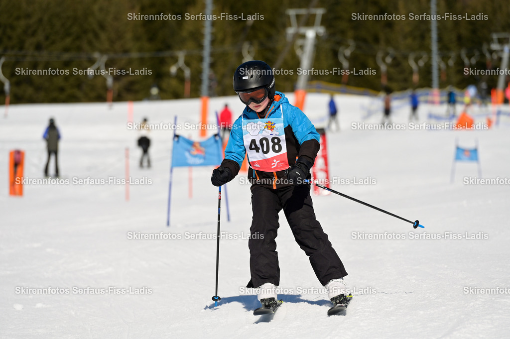 SRF_27.02.2026_273 | Skirennfotos,Serfaus,Fiss,Ladis,Kinderskirennen,Winter,Tirol,Oberland,skirace,SFL,feelfree,weil wir's genießen,ski,Ski,skifahren,Sonnenplateau, - Realisiert mit Pictrs.com