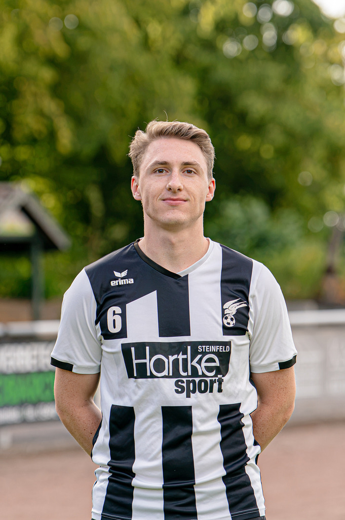 Fußball I Herren I Saison 2026-2027 I Mannschaftsfoto I SV Falke Steinfeld I - Bezirksliga Weser-Ems 4 I 21.07.2026 0011 | jns.sportfotos - Realisiert mit Pictrs.com