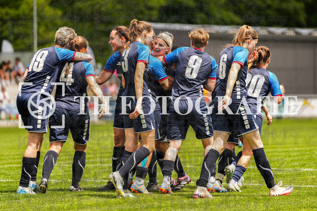 GER, FC Hauingen - SV Waldhaus, Frauen-Fussball, Rothaus Bezirkpokal, Finale, Saison 2024/2025, 29.05.2025 | GER, FC Hauingen - SV Waldhaus, Frauen-Fussball, Rothaus Bezirkpokal, Finale, Saison 2024/2025, 29.05.2025Foto: TH Fotografie/Alessio Bosco