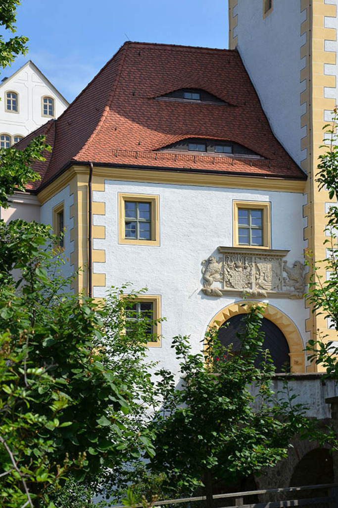 Colditz - Schloss Colditz | Entdecke über 20 Kategorien Leipzig-Motive: Foto-Downloads, hochwertige Poster, Leinwand- & Fine-Art-Prints. Jetzt Lieblingsfoto im Bildlexikon Leipzig Shop bestellen!