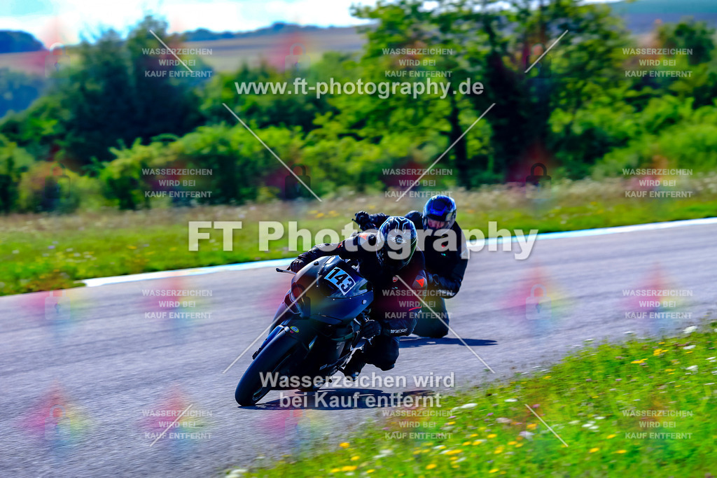 _OUR5621 | Hier findet Ihr Bilder von Touristenfahrten auf der Nürburgring Nordschleife oder von anderen Veranstaltungen die ich besucht habe. Viel Spass beim Durch Schauen 