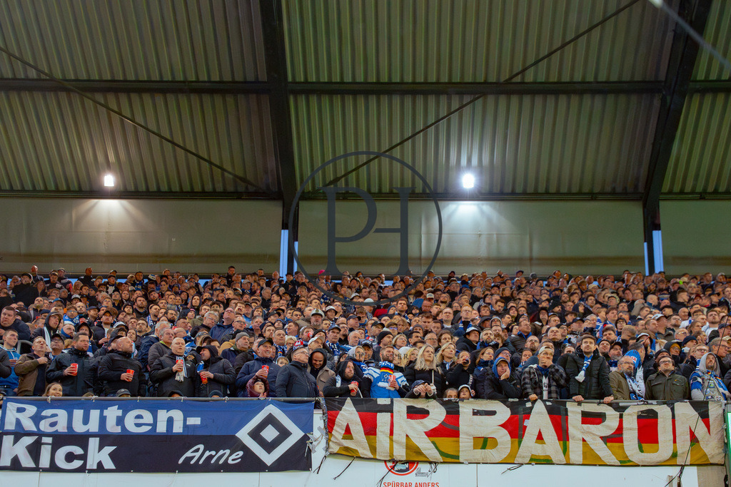 Spieltag 9 Köln - HSV_Sc-112 | Philipp-Heist - Realisiert mit Pictrs.com