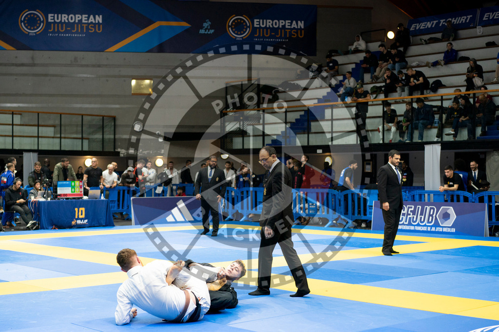 20240124PBB01033 | Fighters compete during the second day of the IBJJF European Championship in Paris, France, on January 24, 2024.