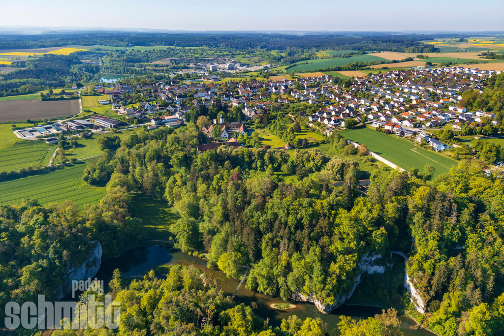 PS-Inzigkofen-2026-01 | Entdecke die größte Bildgalerie der Region mit Fotografien aus dem Allgäu, der Bodenseeregion, Oberschwaben, dem Donautal und der Schwäbischen Alb. Landschaften, Luftaufnahmen und Reisefotografie als Wandbild und Fotokunst. - Realisiert mit Pictrs.com