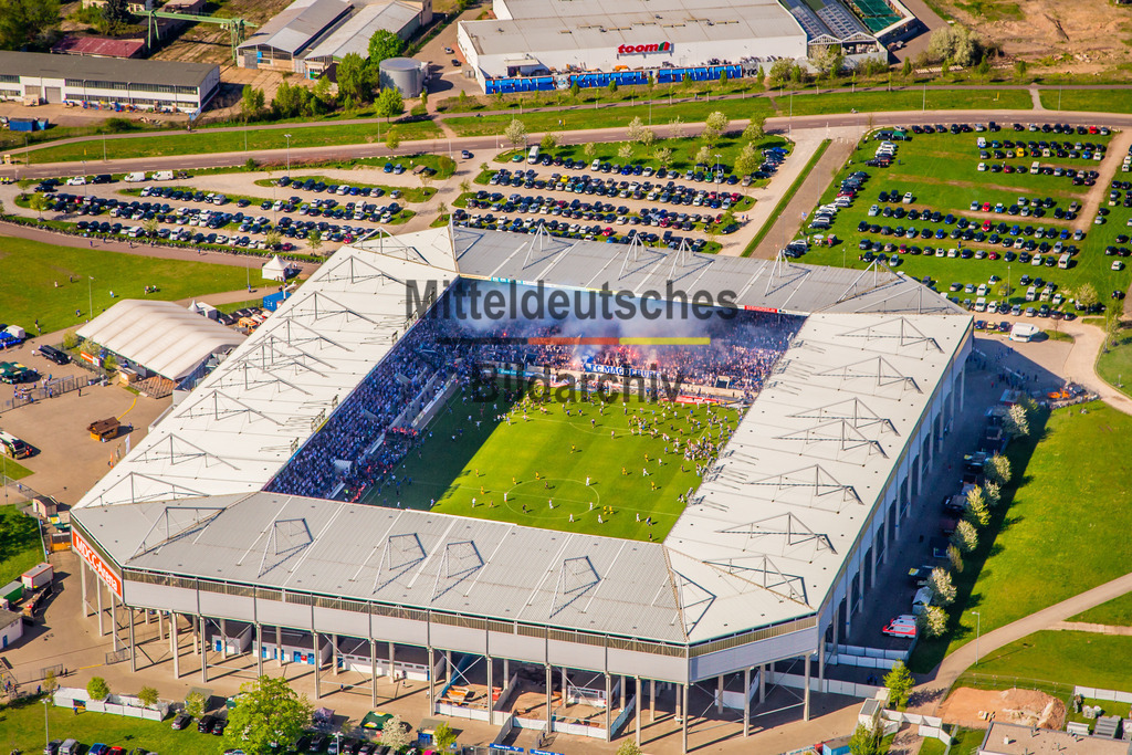 1. FC Magdeburg Foto Aufstieg 3. Bundesliga MDCC FCM -9361 | MDCC Arena Spielstätte des 1. FCM Magdeburg auch Krügelstadion genannt - Realisiert mit Pictrs.com