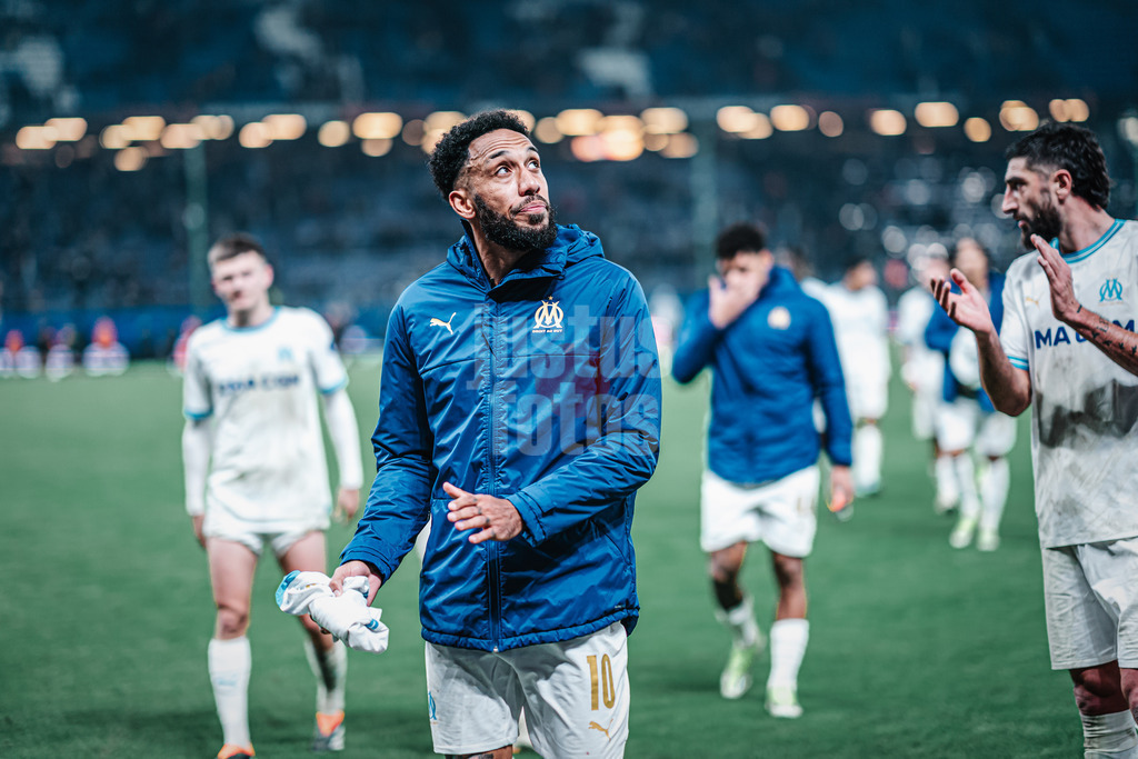 Fußball | Herren | Saison 2023/2024 | Play-Offs Europa League | FC Shakhtar Donetsk (UKR) vs. Olympique Marseille (FRA) | 15.02.2024 | Pierre-Emerick Aubameyang (#10, Olympique Marseille) enttäuscht nach dem Spiel