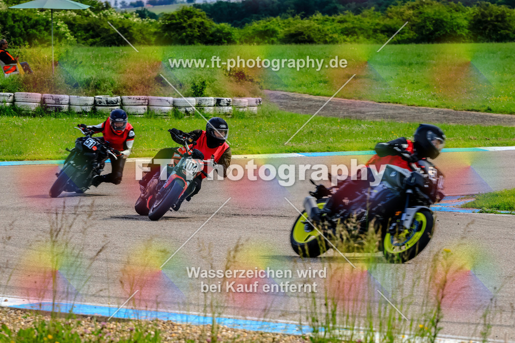 MotoTeam-9205 | Hier findet Ihr Bilder von Touristenfahrten auf der Nürburgring Nordschleife oder von anderen Veranstaltungen die ich besucht habe. Viel Spass beim Durch Schauen 