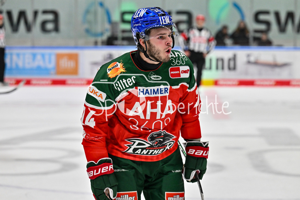 Augsburger Panther - Kölner Haie | Jubel der Hausherren nach dem Ausgleich zum 6-6 durch D. J. BUSDEKER (Augsburger Panther #14) / Freude / Happy / Tor / Torschuetze / DEL: Augsburger Panther - Kölner Haie, Curt Frenzel Stadion am 29.09.2024
