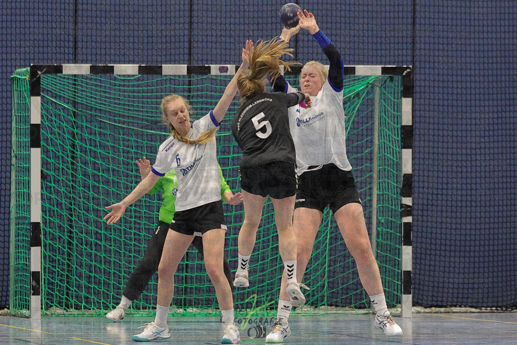 Frauen 2. Bezirksklasse, SG Rechtenbach - HSG Kleenheim/Langgöns III | Frauen 2. Bezirksklasse, SG Rechtenbach - HSG Kleenheim/Langgöns III am 16.11.2024 in Rechtenbach (Sporthalle Rechtenbach)Photo © 2024 - Jörg Heinrich - Realisiert mit Pictrs.com