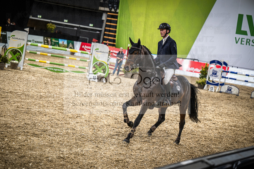 DOS_1176 | Entdecke hochwertige Reitturnierfotos von Foto Oger. Professionell, emotional und authentisch – jetzt Lieblingsmomente im Shop bestellen.Deutschlandweite Turnierfotografie. - Realisiert mit Pictrs.com