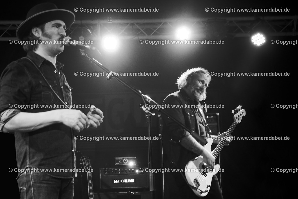 Konzert : Black Bottle Riot am 14.11.2025 im Rare Guitar in Münster | Konzert : Black Bottle Riot am 14.11.2025 im Rare Guitar in Münster - Realisiert mit Pictrs.com