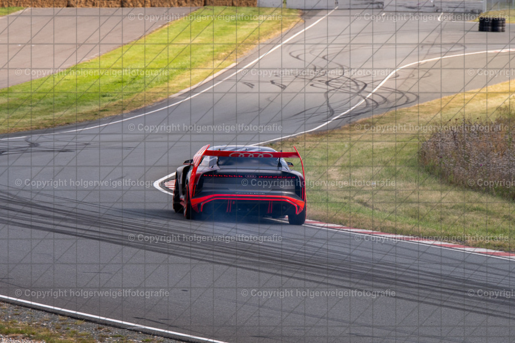 20250906160426D75_6514 | Bitte beachten!!!
Alle Fotos dieser Galerie sind nur grundbearbeitet. Im Falle eines Verkaufs, werde ich die Fotots noch mit dem nötigen Feinschliff versehen. - Realisiert mit Pictrs.com