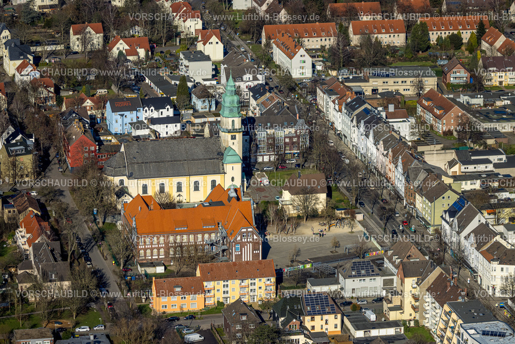 Luenen230204411 | Luftbild, Kath. Herz Jesu Kirche, Wittekindschule,
Brambauer, Lünen, Ruhrgebiet, Nordrhein-Westfalen, Deutschland