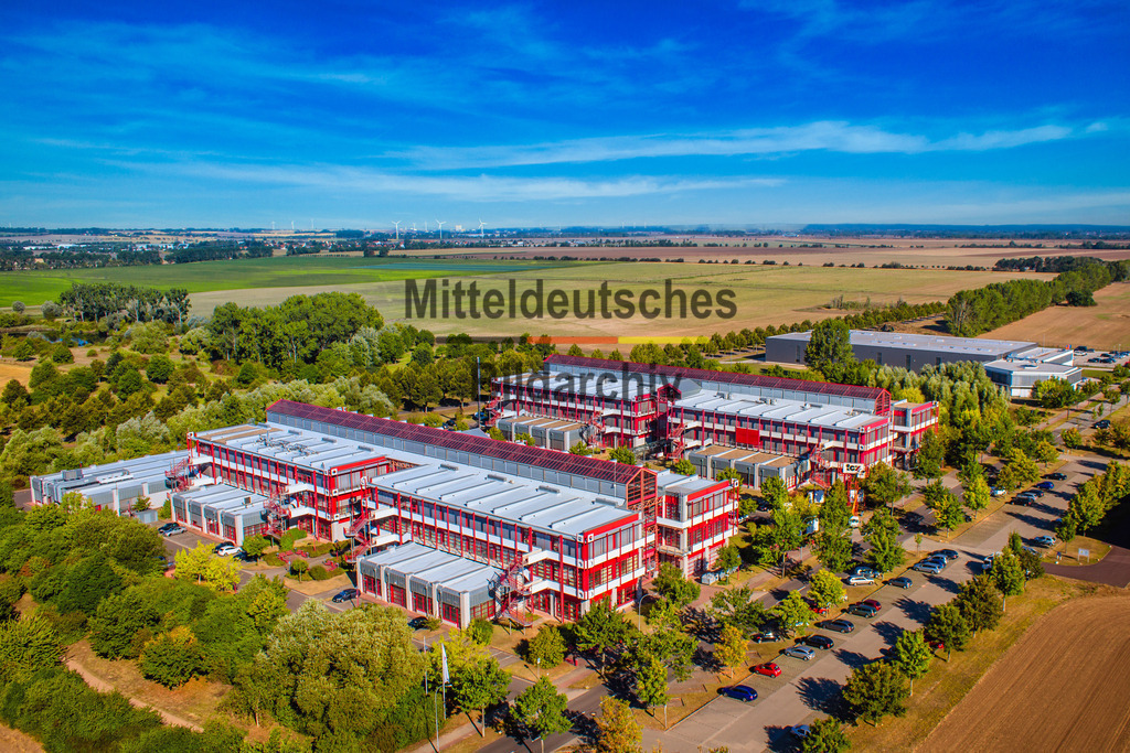 IGZ Barleben blauer Himmel -1121 | IGZ in Barleben im TPO Gewerbegebiet - Realisiert mit Pictrs.com