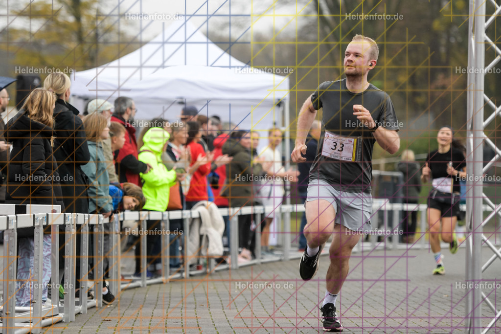 Neusser Erftlauf 2025  | 15km Neusser Erftlauf 2025 Foto: Heldenfoto.de