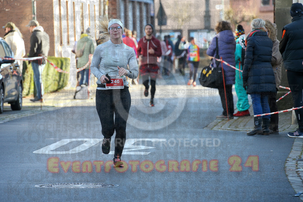 241201_1246_EX1_3303 | Sportfotografie im Rhein-Sieg Kreis, Köln, Bonn, NRW, Rheinland Pfalz, Hessen, etc. Unser Tätigkeitsfeld umfasst den Laufsport vom Volkslauf über den Marathon, Duathlon, Triathon bis zum Ultralauf wie Kölnpfad Ultra oder Schindertrail.