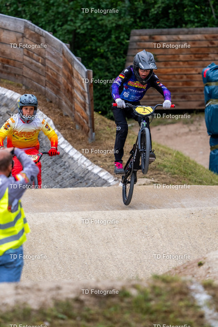 BayBMX2026-05723 | Fotogalerie von Thomas Dettweiler mit Eventbildern und lizenzfreien Fotos. Perfekt als Wandbild, für Büro, Website oder private Nutzung. - Realisiert mit Pictrs.com