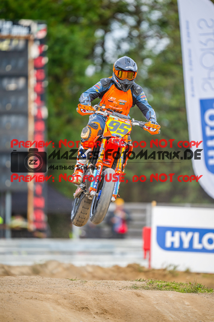 MaZZes_Fotomatrix_20251003_6007705_9904 | S1