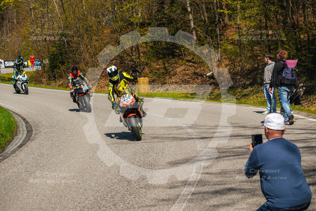 1115 - Bergrennen Landshaag2026 | BREITBILD Austria Webshop

Finde Fotos von: Breitbild, Breitbild Austria, Landshaag, Europeanbikers, KTM, BMW, Bergrennen, Bikeporn, Carporn, Bikes, Cars, Fotografie, Oberösterreich, Österreich, Berufsfotograf, Motorradteile Ganster, Julbach, Pannoniari - Realisiert mit Pictrs.com