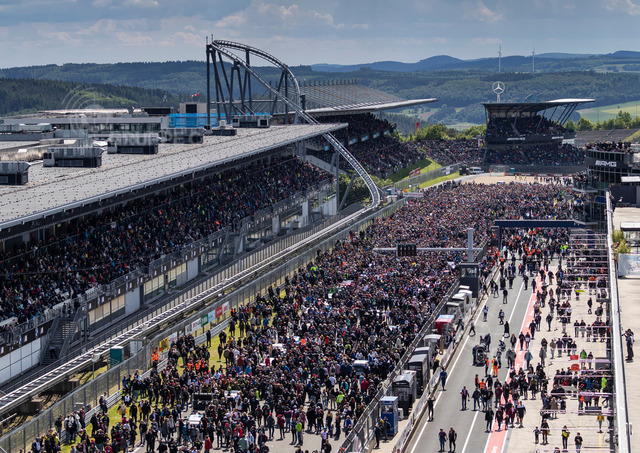 24h Nürburgring 2022 | Motorsport-Fotografie: DTM, 24h Nürburgring und GT-Action in hochauflösenden Bildern. Entdecke packende Rennmomente & Impressionen direkt aus der Boxengasse. - Realisiert mit Pictrs.com