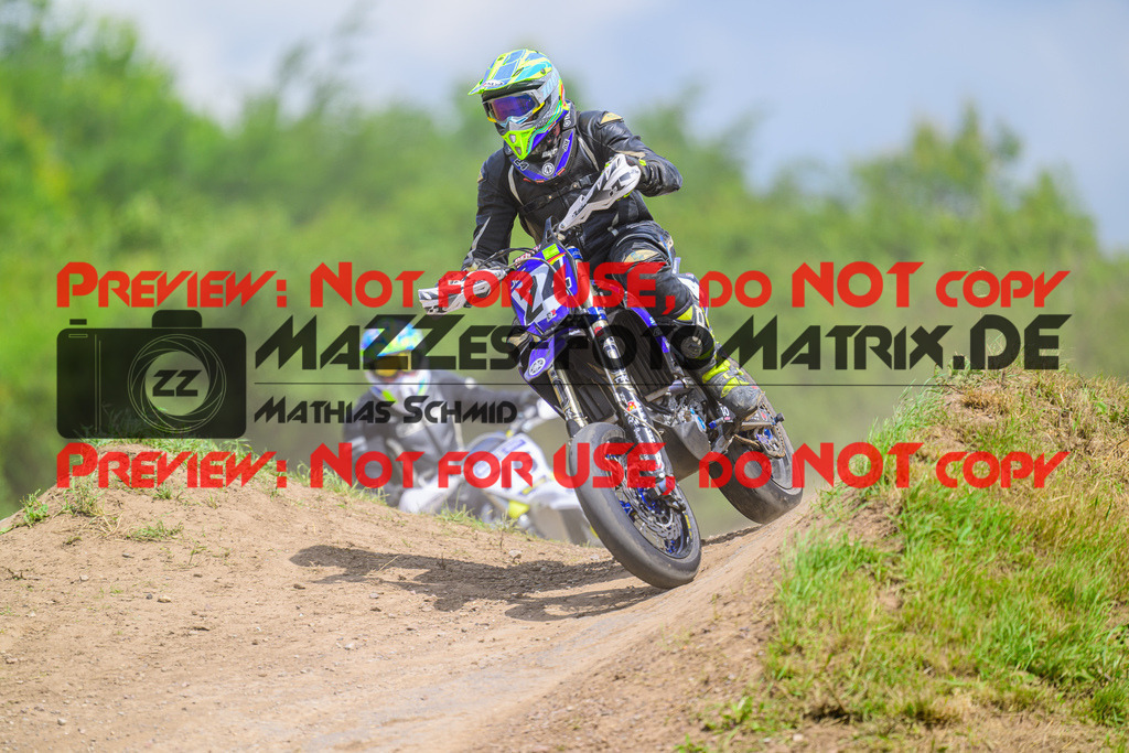 MaZZes_FotoMatrix_240623_6007705_9339 | UE40