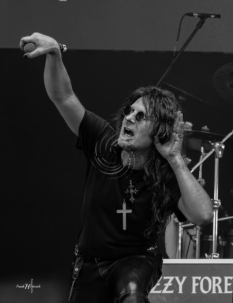 Ozzy Reborne - The Legacy of Ozz | Stadtfest Aschaffenburg 2025 - Realisiert mit Pictrs.com