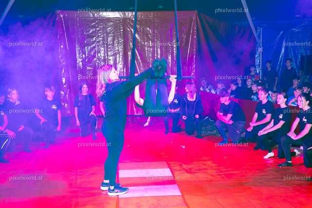 Zirkusvorstellung der MS Feldkirchen Digital | Bildershop von pixelworld.at - Realisiert mit Pictrs.com
