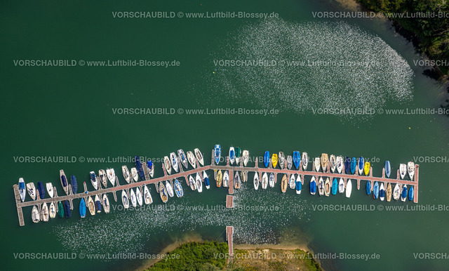 Wesel220703343 | Luftbild, Diersfordter Waldsee, Segelhafen und Yachthafen Diersfordt, Bootsanlegestelle, Bislich, Wesel, Niederrhein, Nordrhein-Westfalen, Deutschland