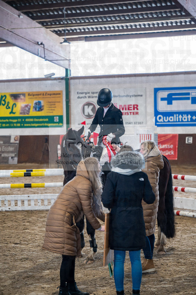 Hallenreittunier Voxtrup 2023 | Entdecke hochwertige Reitturnierfotos von Foto Oger. Professionell, emotional und authentisch – jetzt Lieblingsmomente im Shop bestellen.Deutschlandweite Turnierfotografie. - Realisiert mit Pictrs.com