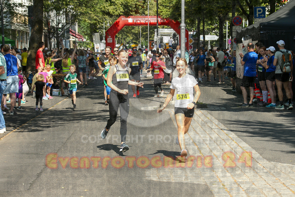 250621_1026_EX1_1933 | Sportfotografie im Rhein-Sieg Kreis, Köln, Bonn, NRW, Rheinland Pfalz, Hessen, etc. Unser Tätigkeitsfeld umfasst den Laufsport vom Volkslauf über den Marathon, Duathlon, Triathon bis zum Ultralauf wie Kölnpfad Ultra oder Schindertrail.