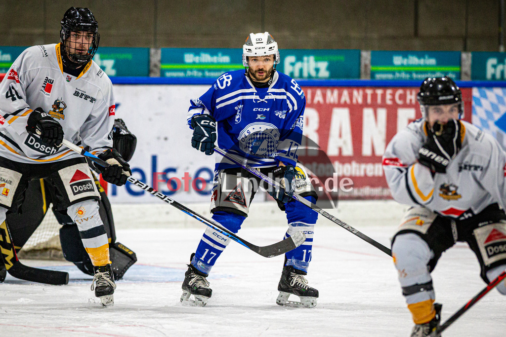 SC Forst NATURE BOYS gegen WANDERERS Germering | Eishockey Landesliaga Herren Gruppe A 2024/2025, SC Forst NATURE BOYS gegen WANDERERS Germering, 20241025,,2024-10-25 in Peißenberg (Eisstadion Peißenberg), Marco MOOSLECHNER (Nature Boyz 17)Copyright: WolfgangxLindner www.foto-lindner.de