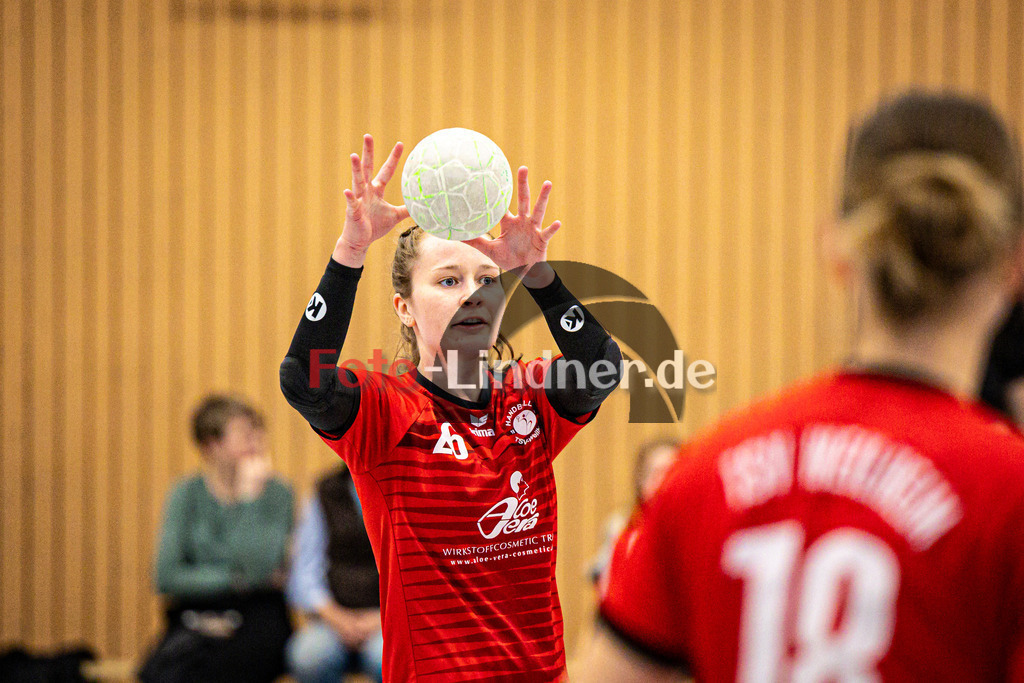 TSV Weilheim gegen SG Biessenhofen-Marktoberdorf | Handball Bezirksoberliga Frauen Alpenvorland 2024/25, TSV Weilheim gegen SG Biessenhofen-Marktoberdorf, 20250412,Chiara PADBERG (TSV Weilheim 26),2025-04-12 in Weilheim (Weilheim, Am Hardt), Chiara PADBERG (TSV Weilheim 26)Copyright: WolfgangxLindner www.foto-lindner.de