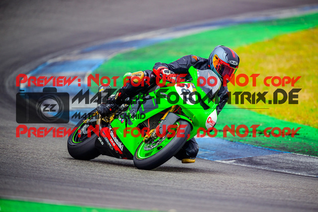 MaZZes_FotoMatrix_240614_6007705_3621 | GELB