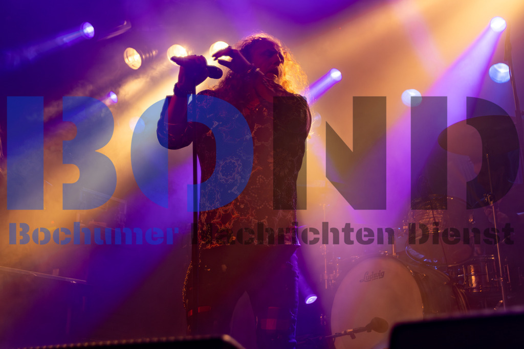 SES_NURDIO20250102-14 | bond - Realisiert mit Pictrs.com