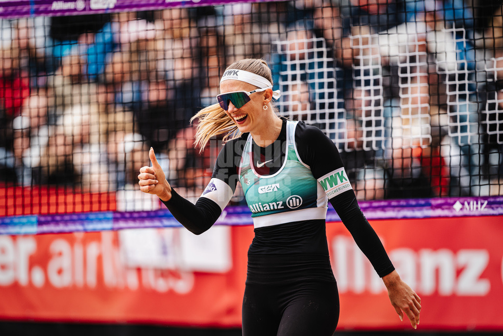 Beachvolleyball | Frauen | Allianz German Beach Tour 2026 | Tourstop Düsseldorf | 17.05.2026 | Sandra Ittlinger freut sich