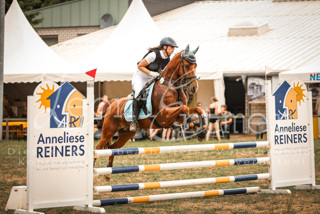 17.SaStA00190 | Leoni Ertmer Photography - Realisiert mit Pictrs.com