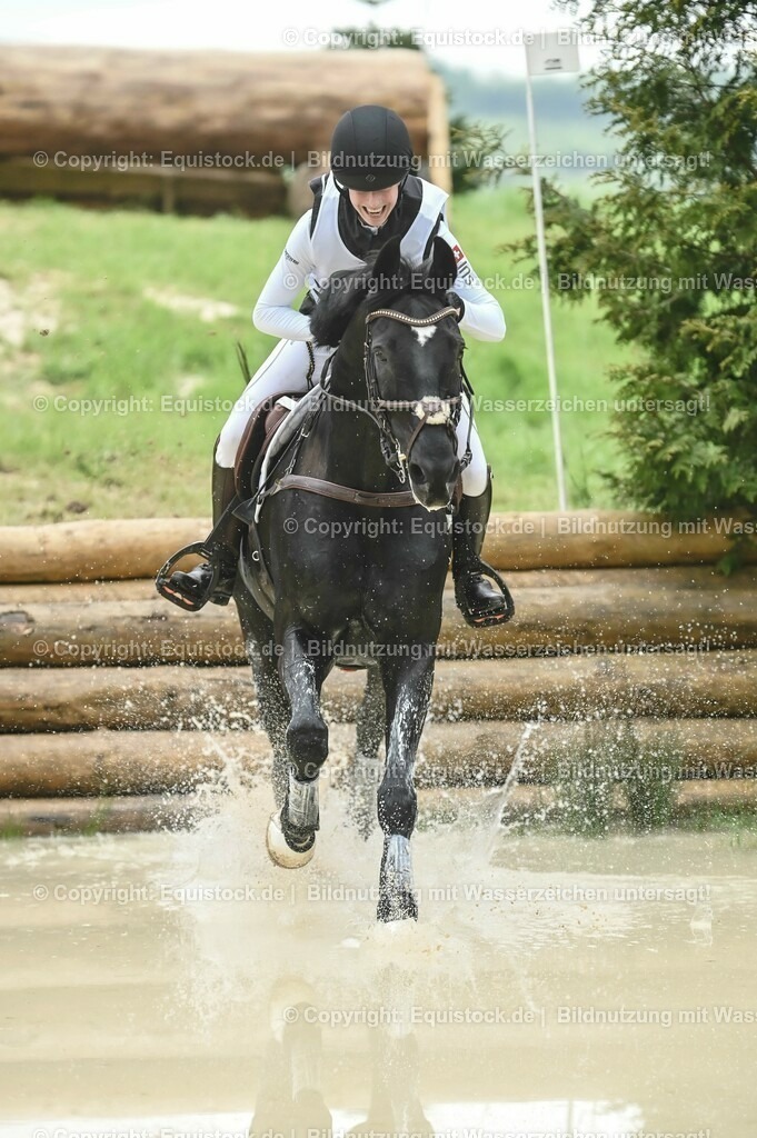 20230513_CCI2_Section2_Gelände_0132 | equistock