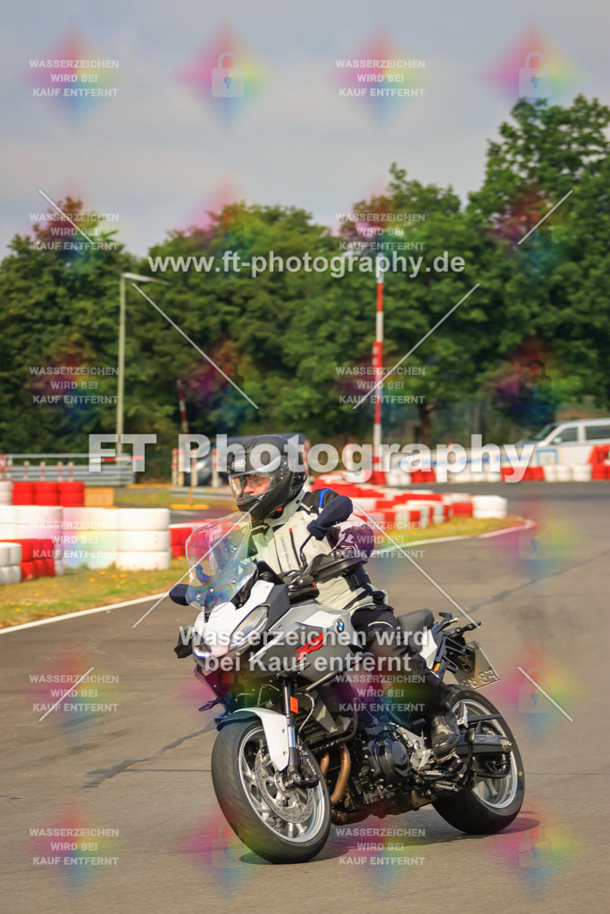 _DSK2299 | Hier findet Ihr Bilder von Touristenfahrten auf der Nürburgring Nordschleife oder von anderen Veranstaltungen die ich besucht habe. Viel Spass beim Durch Schauen 