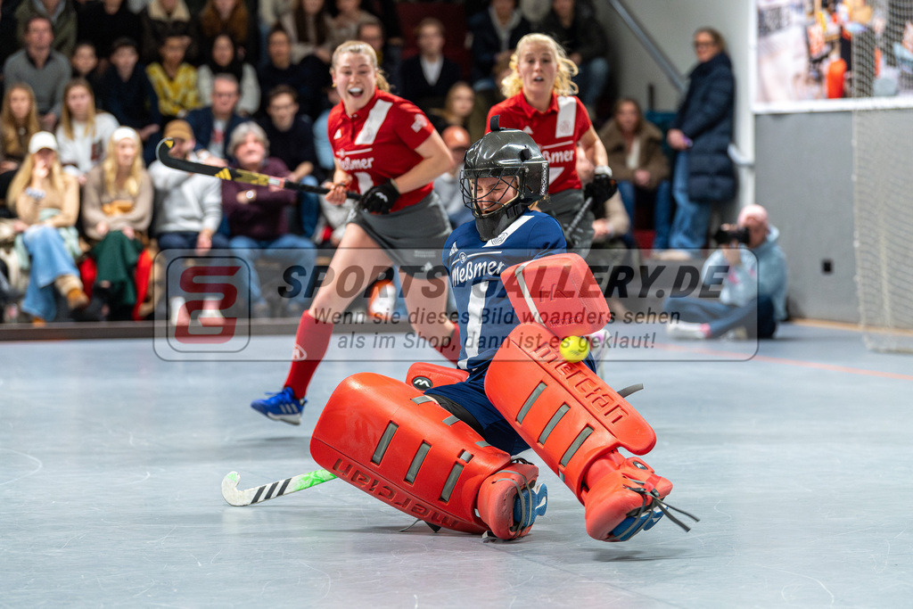 SM_2024-12-20-D85_-630 | 1.Bundesliga Hallenhockey  (W) DCADA - HTHC / 6:5 (3:3)