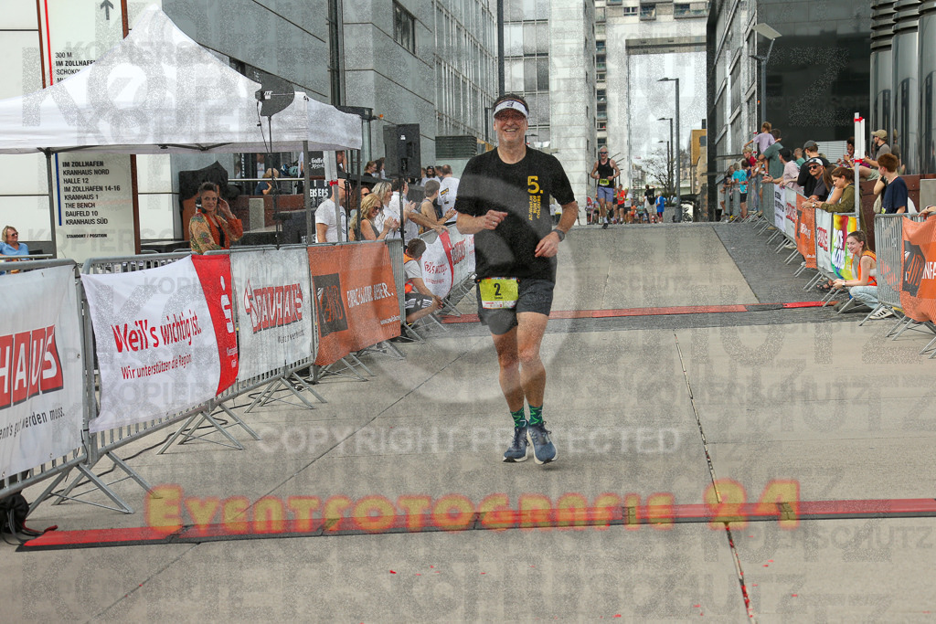 250920_1520_EX1_8952 | Sportfotografie im Rhein-Sieg Kreis, Köln, Bonn, NRW, Rheinland Pfalz, Hessen, etc. Unser Tätigkeitsfeld umfasst den Laufsport vom Volkslauf über den Marathon, Duathlon, Triathon bis zum Ultralauf wie Kölnpfad Ultra oder Schindertrail.
