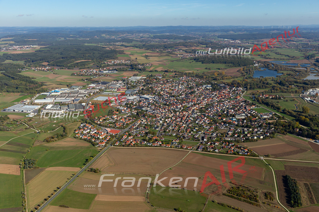 aktuelles Luftbild von  Michelau - Luftaufnahme wurde 2019 von https://frankenair.de mittels Flugzeug (keine Drohne) erstellt.