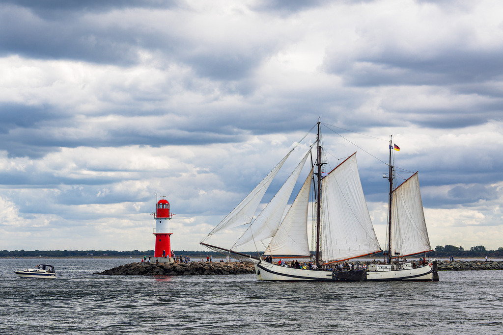 Segelschiffe auf der Ostsee während der Hanse Sail in Rostock | Segelschiffe auf der Ostsee während der Hanse Sail in Rostock.