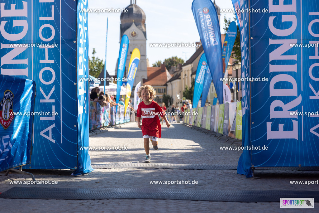 VJ__2665 | Stadtlauf Erding 2025 #stadtlauferding #erdingstadtlauf #stadtlauf_erding #laufmotivation #trisporterding #yourpictrs #sportshot_your_pictrs