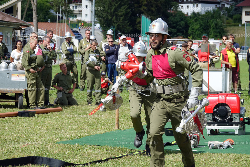 news-2022-Juli09-FF-Nassleistungsbewerb-Hoefen-Sony-DSD02688 | Info aus dem Bezirk Reutte/Ausserfern Tirol sowie eine umfangreiche Bilddatenbank über die gesamte Region: Lechtal, Talkessel Reutte, Tannheimertal, Zwischentoren. Lech, Plansee, Zugspitze, Grenztunnel, B179, Fernpassstraße, Verkehr, Lawinen, Tradition, - Realisiert mit Pictrs.com